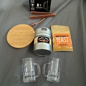 MGA Miniverse Make it mini Happy Hour series - BEER STEIN